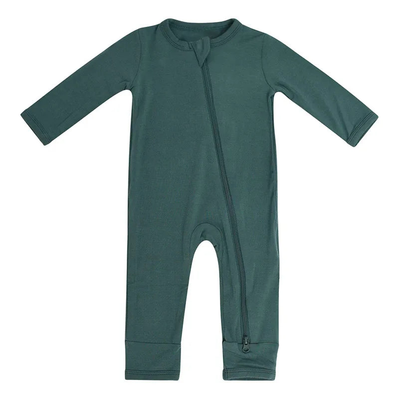 Ademende Bamboe Baby Jumpsuit met Footies en Lange Mouwen